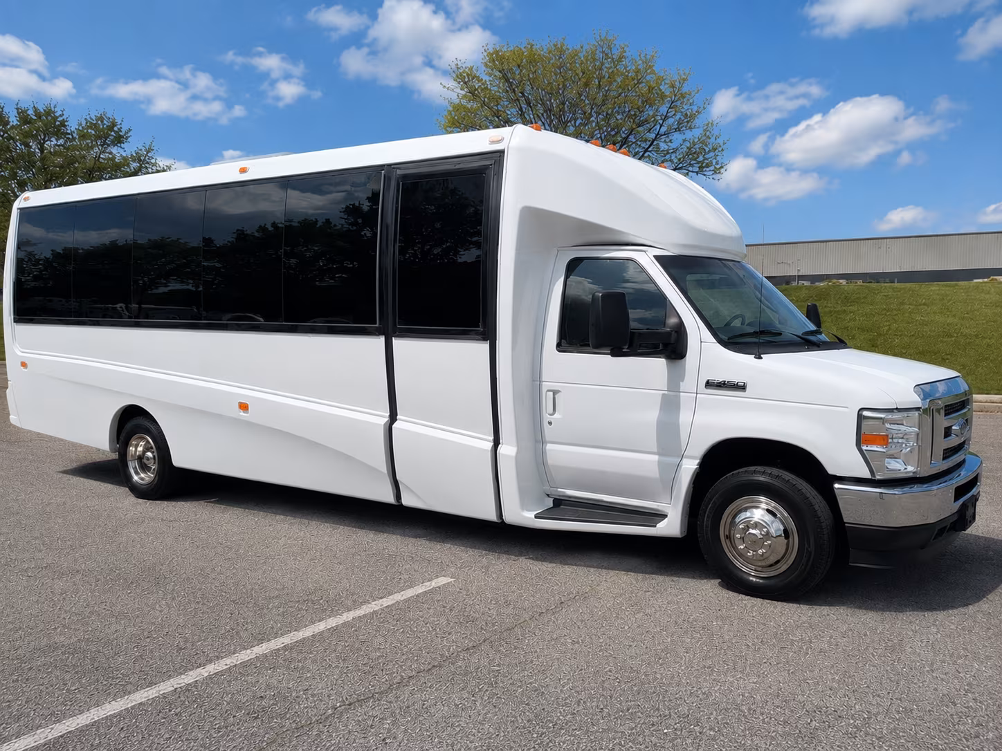 minibus rentals for fall river bridal party transportation
