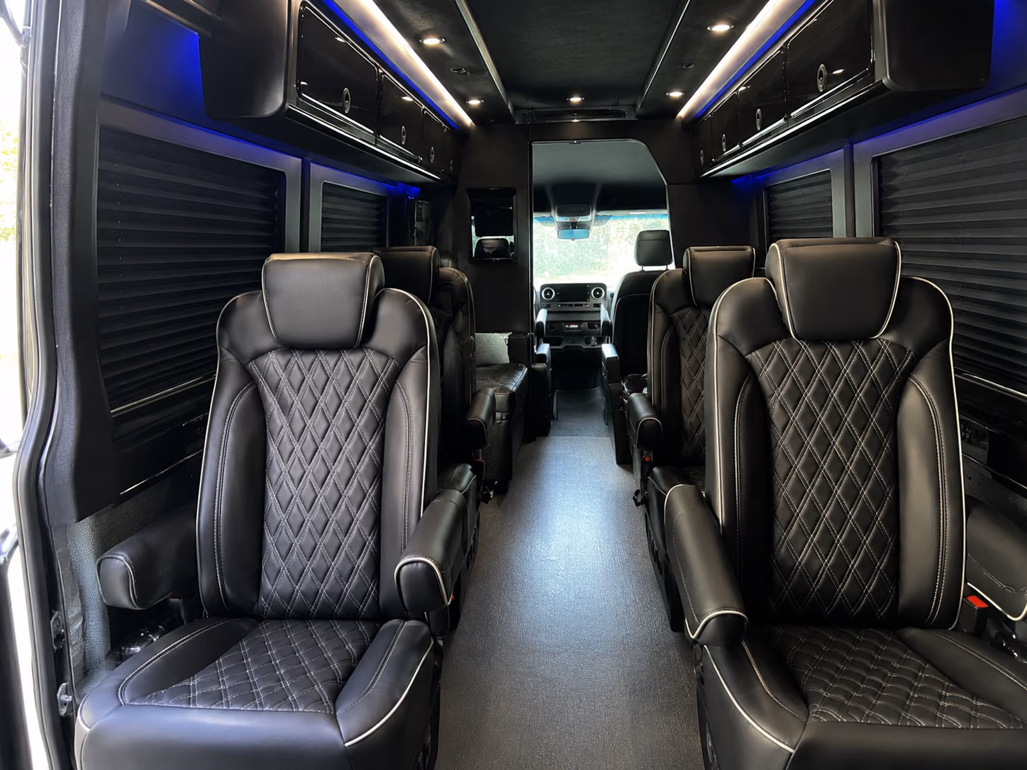 reserve transportation for your next bachelor or bachelorette party 3
