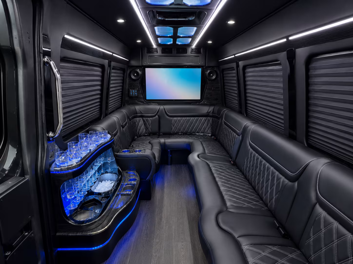 reserve transportation for your next convention or trade show 3